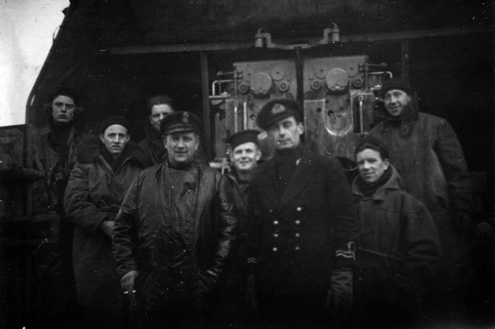 A Gun Crew on HMS MIddleton