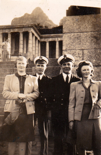 PO Lancaster and Thompson at Rhodes Memoriasl;, Capew Town, 1942